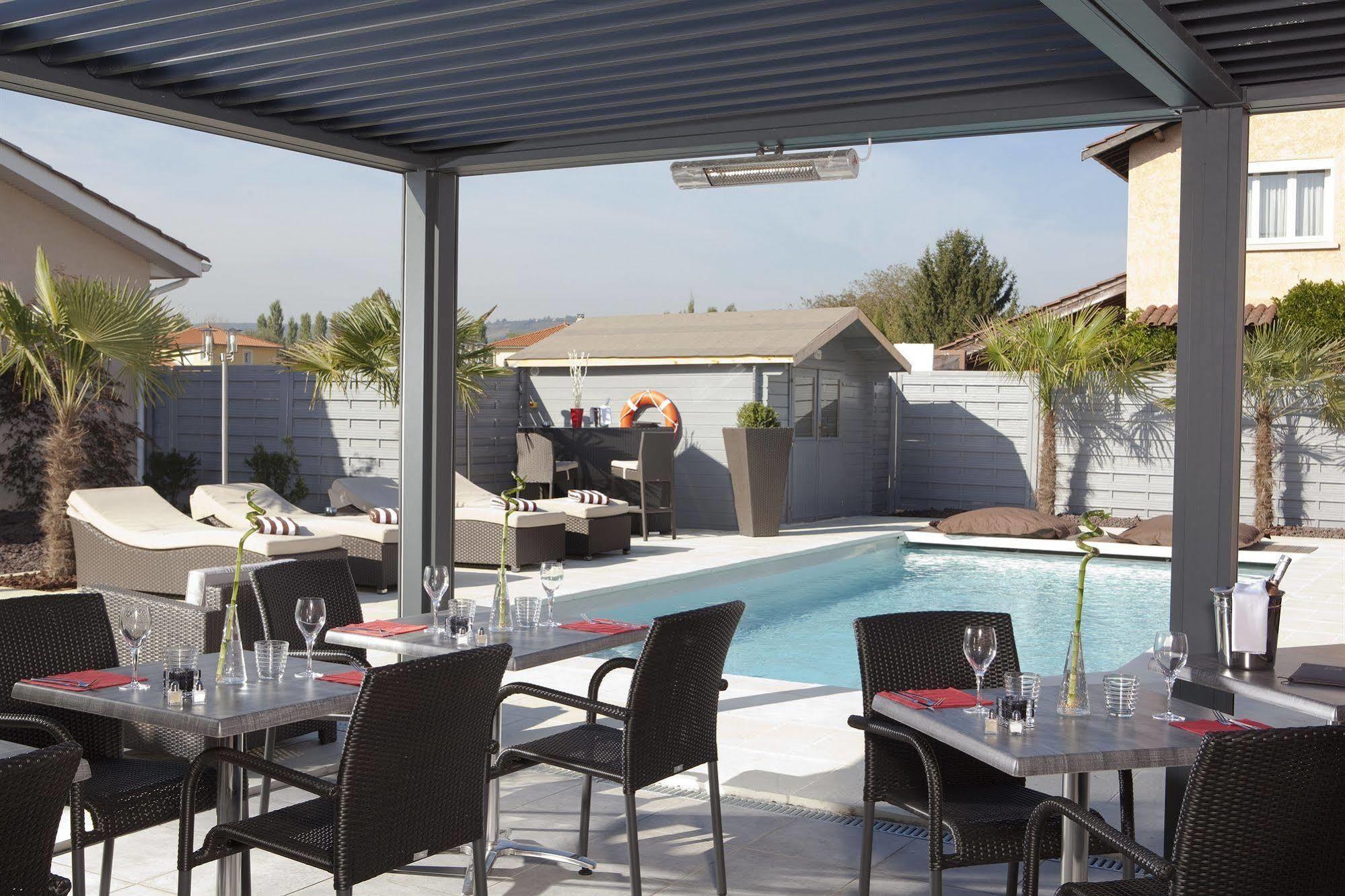 Contact Hotels Les Pierres Dorees Ambérieux d'Azergues Екстериор снимка