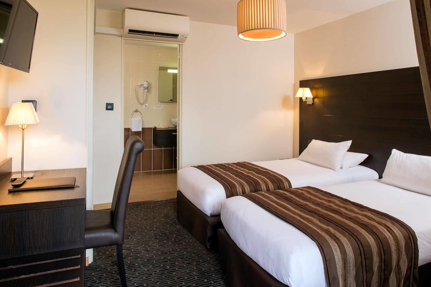 Contact Hotels Les Pierres Dorees Ambérieux d'Azergues Екстериор снимка